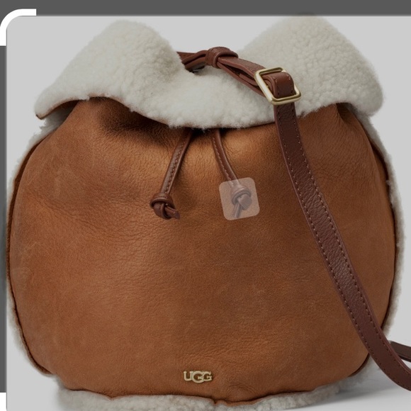 UGG Claire Drawstring Shoulder Bag - Signature Sheepskin, Bomber Finish - Picture 6 of 6